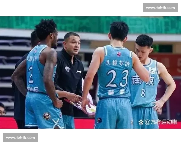 最新联赛积分榜分析 强者崛起与黑马冲击 排名变化引发热议 最新联赛积分榜分析 强者崛起与黑马冲击 排名变化引发热议